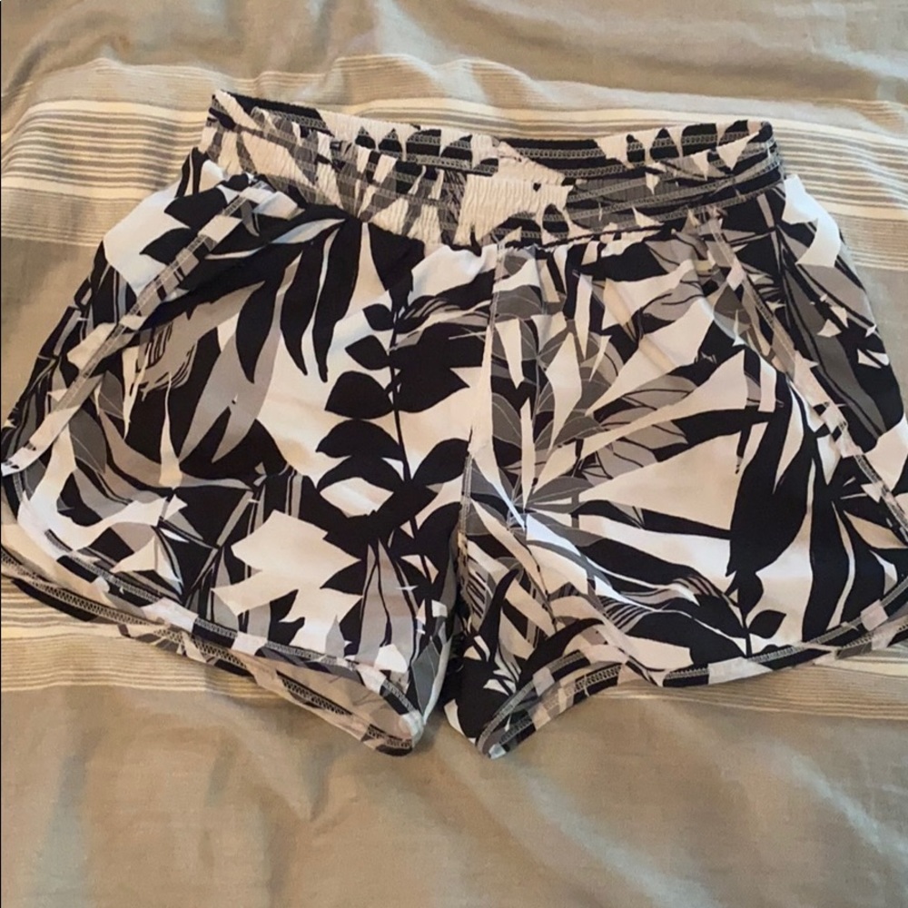 Girls OLD NAVY ACTIVE Track Shorts - Large